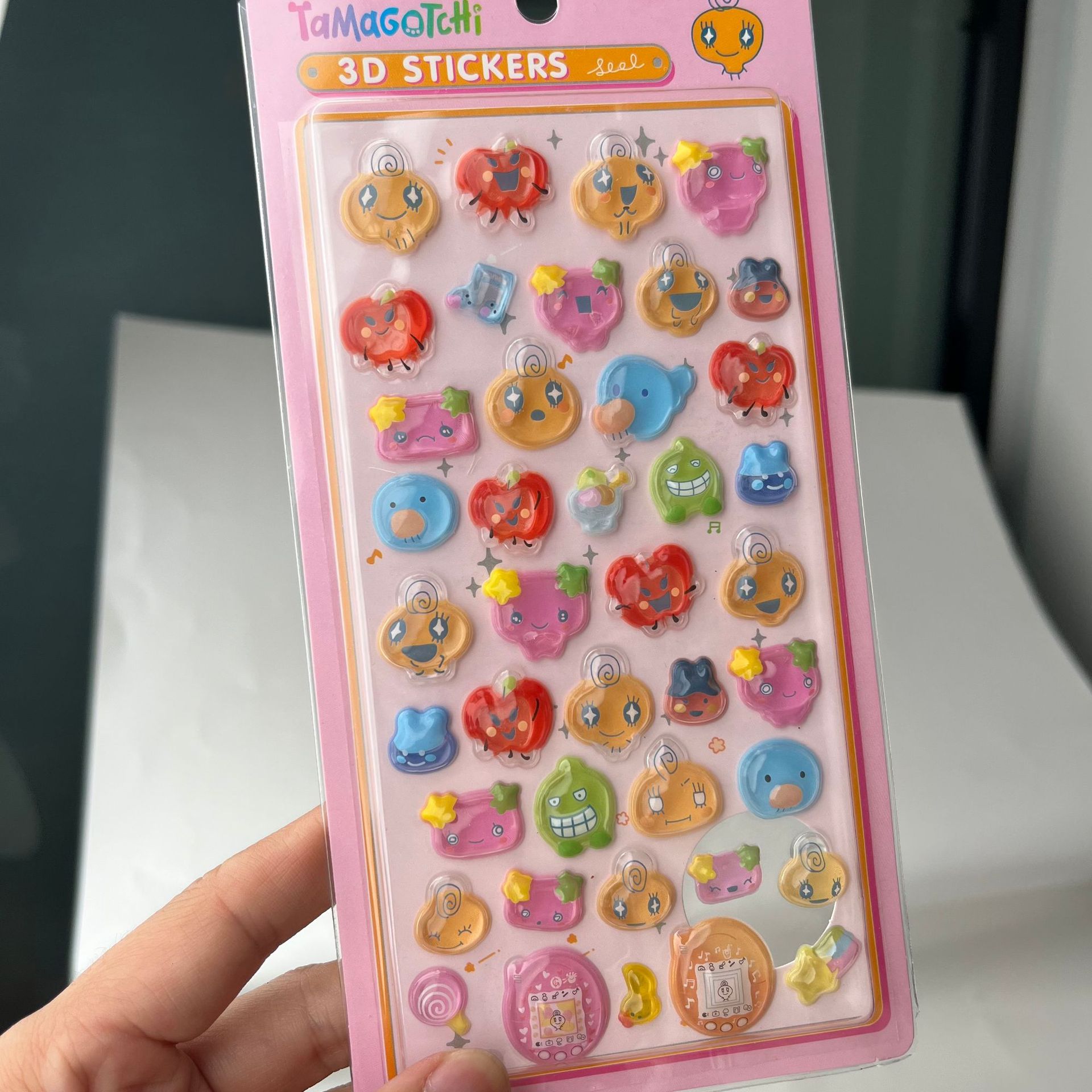 Leuke Tamagotchi 3D Puffy Stic - Pet Supplies Delivery recensie en prijs